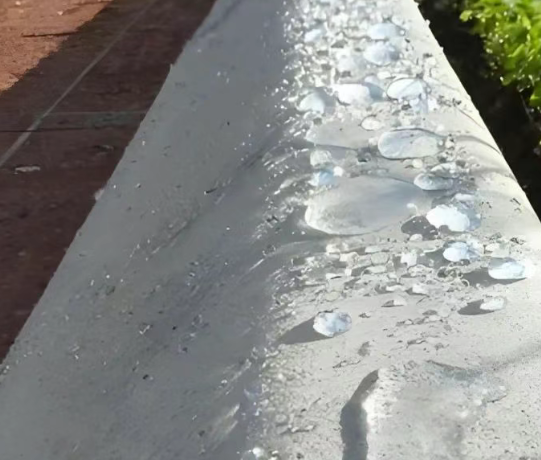 乐昌硅烷浸渍涂料在混凝土保护中的应用